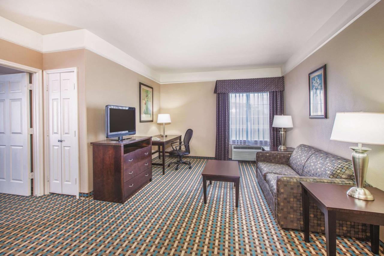 La Quinta By Wyndham Bay City Esterno foto